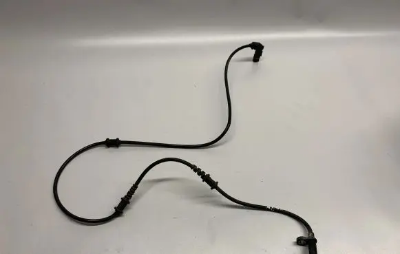 Mercedes-Benz ML W166 ABS brake wheel speed sensor A1669052601