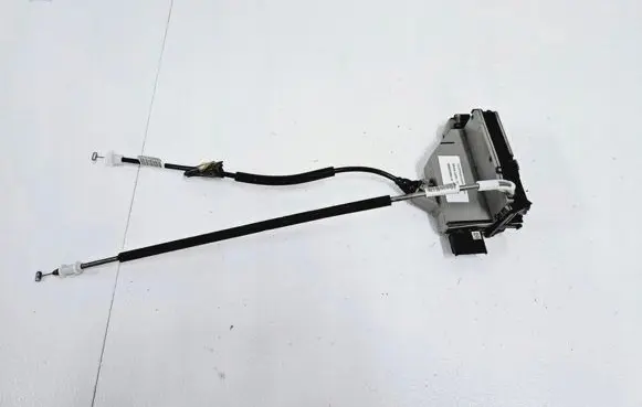 Citroen DS4 Rear door lock 9685353580