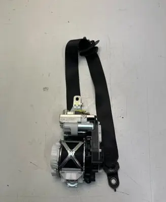 Mercedes-Benz GLE (W166 - C292) Front seatbelt A1668601400 061232