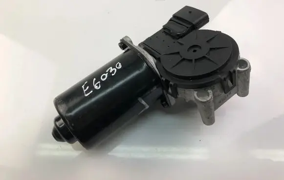 KIA Sportage Wiper motor 981003W000
