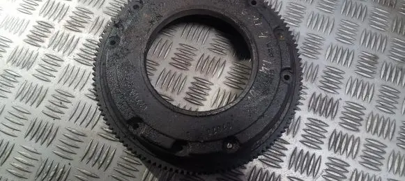 Volkswagen Golf IV Flywheel 027105273d