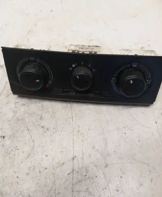Skoda Fabia Mk2 (5J) Climate control unit 5J0820045 901513690000 H224902