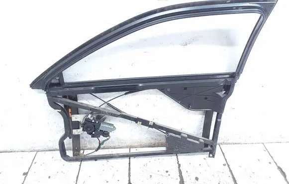 Audi A3 S3 8L Front door coupe window/glass frame 8L3837754A