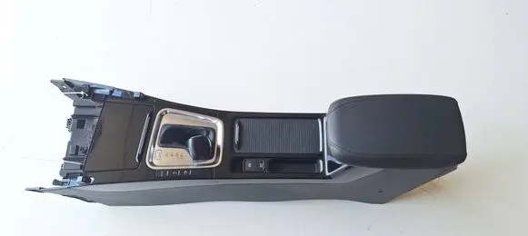 KIA Ceed Armrest 93310J7000 7W047022 WF0017387832