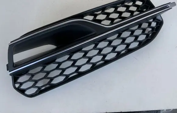 Audi A3 S3 8V Front bumper lower grill 8V3807682LBMO 8V3807682L