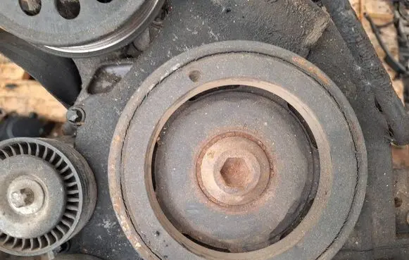 Mercedes-Benz B W245 Crankshaft pulley