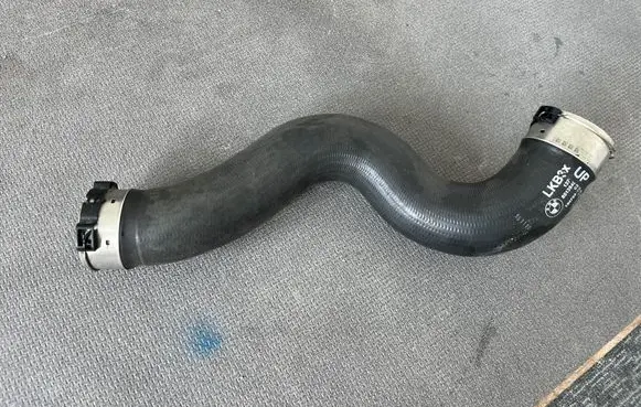 BMW 1 F20 F21 Intercooler hose/pipe 7638455 R7R2 15476810