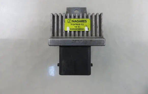Nissan Qashqai Glow plug pre-heat relay 8200859243
