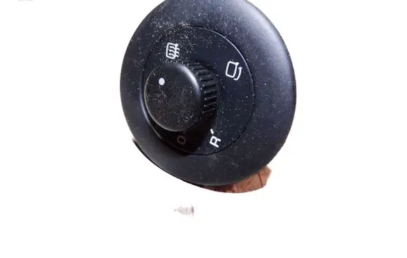 Volkswagen Scirocco Wing mirror switch 1K8867255