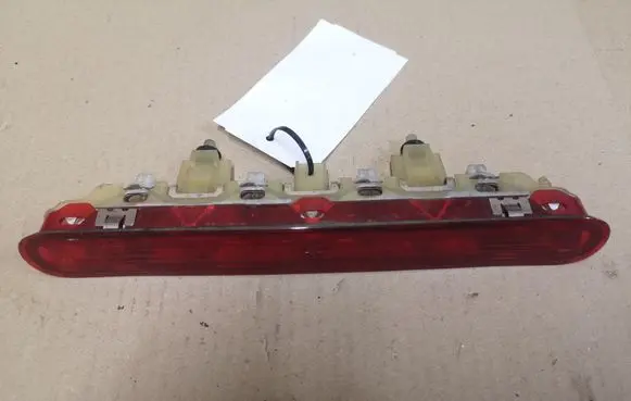 Peugeot 207 Third/center stoplight 9649986880