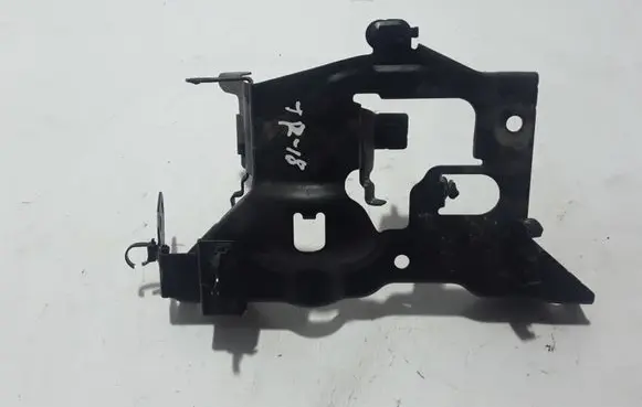Opel Vivaro Fuel filter bracket/mount holder 164192090R