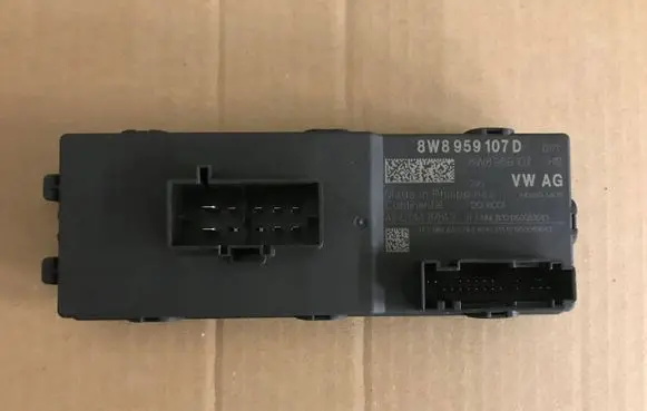 Audi e-tron Tailgate/trunk control unit/module 8W8959107D
