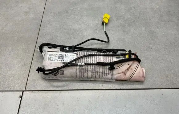 Volkswagen Golf Sportsvan Seat airbag 510880242