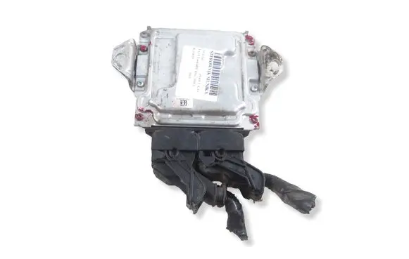 Suzuki SX4 Engine control unit/module 3392055L20 0261504534