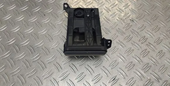 Toyota Urban Cruiser (XP110) Cup holder 5562052060
