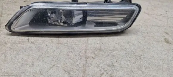 Volkswagen PASSAT B7 Front fog light 176623
