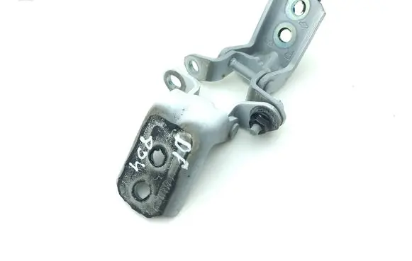 Nissan Juke II F16 Front door hinge set 