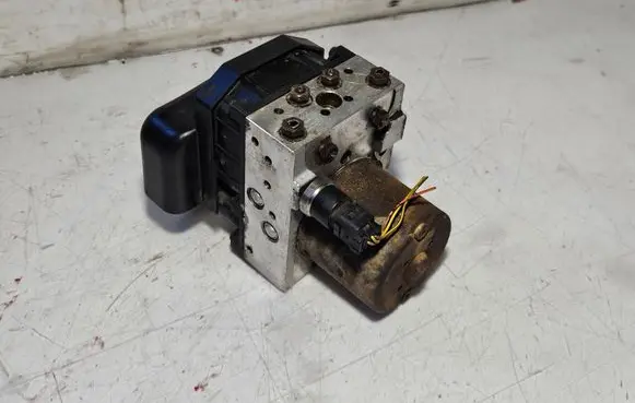 Mercedes-Benz Vito Viano W639 ABS Pump A0014460989 0265225346