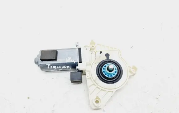 Volkswagen Tiguan Allspace Front door window regulator motor TTT959802B 5Q4959802B 1036C87025101