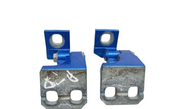 Front door hinge set