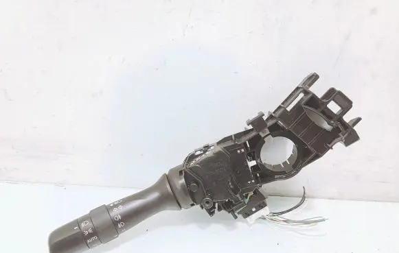 Toyota GT 86 Indicator stalk 173832