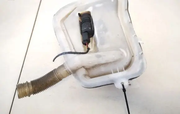 BMW 3 E46 Windscreen/windshield washer pump 8362154