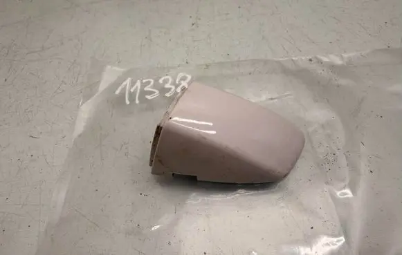 Skoda Octavia Mk3 (5E) Front door handle cover 5G1837879D