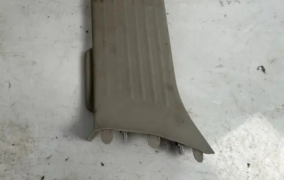 Chrysler Pacifica Rear sill trim cover 5SP27PD2AC