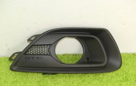 Opel Astra J Front bumper lower grill 13264573