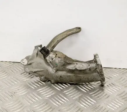 Mercedes-Benz C W204 Other engine bay part A6511402108