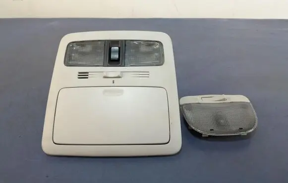 Subaru Forester SJ Boot/trunk interior light 