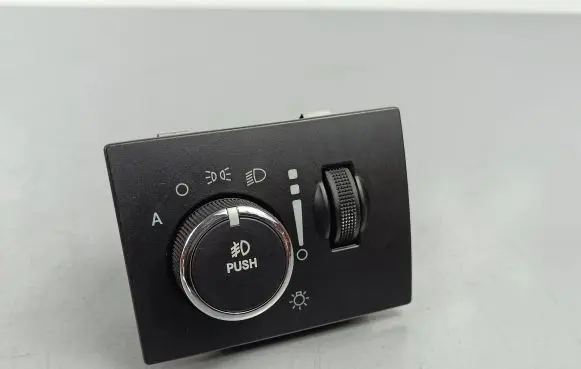 Jeep Grand Cherokee Light switch P68142242AA