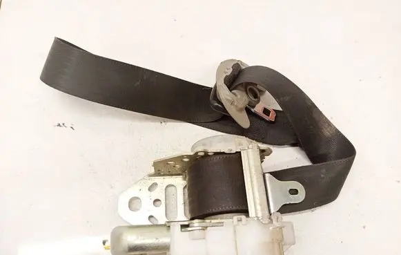 Toyota RAV 4 (XA30) Front seatbelt 