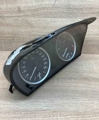 BMW 5 E60 E61 Speedometer (instrument cluster) 6983161 WITHPLUG LHD