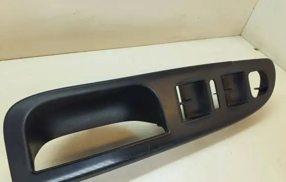 Volkswagen PASSAT B6 Electric window control switch 3C1867171B