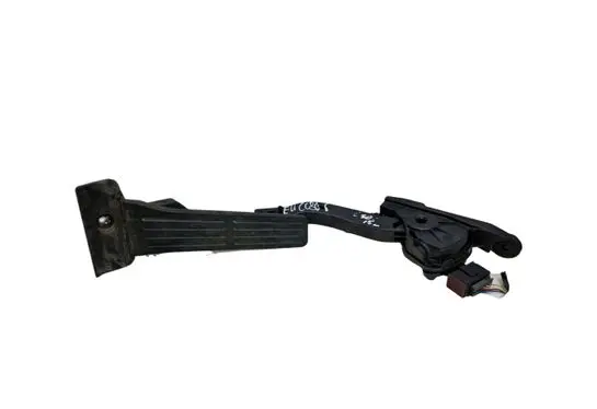 Hyundai i30 Accelerator throttle pedal 327003XXXX