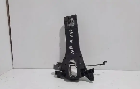Mercedes-Benz A W169 Front door exterior handle/bracket 