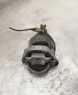 Audi A6 S6 C7 4G Engine mount bracket