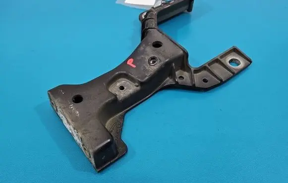 Jaguar F-Pace Other engine bay part HK8317K898AD IMPRK1578059