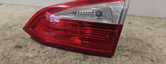 Ford Focus Tailgate rear/tail lights BM5113A602DC
