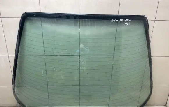 Audi 80 90 B3 Rear windscreen/windshield window 