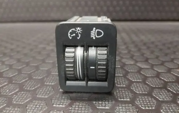 Volkswagen PASSAT CC Headlight level height control switch 3C8941333