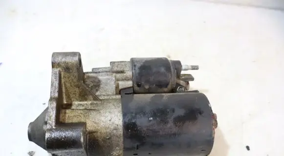 Renault Scenic II - Grand scenic II Starter motor 0001106023
