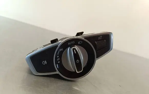 Mercedes-Benz E W213 Light switch A2139053003 10127201