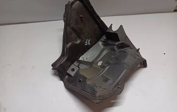 Engine splash shield/under tray