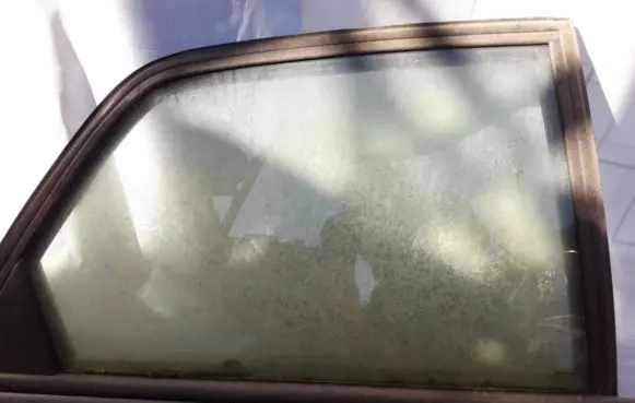 Renault Laguna I Rear door window glass MELSVA
