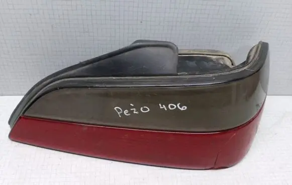 Peugeot 406 Rear/tail lights VALEO2255