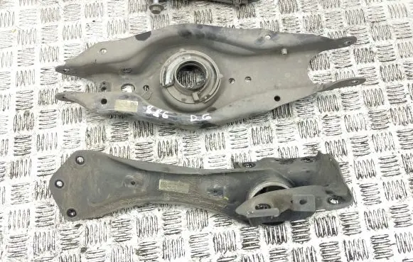 Mercedes-Benz EQA Rear upper control arm/wishbone