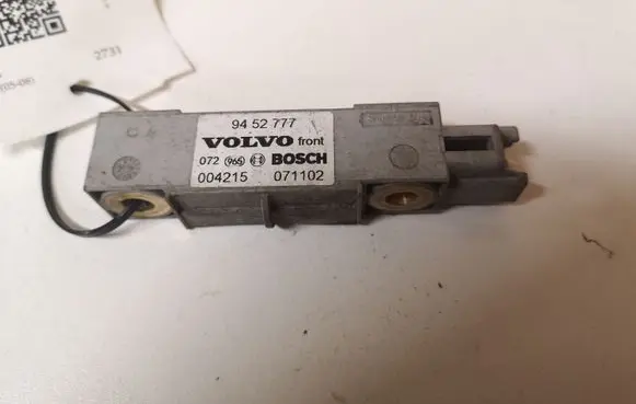 Volvo V70 Airbag deployment crash/impact sensor 9452777