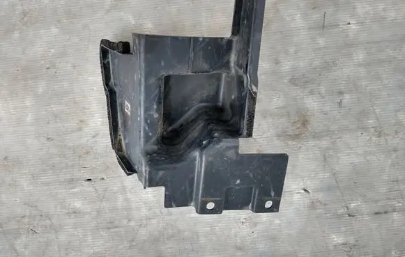 Nissan Qashqai Other engine bay part 62822BB50A